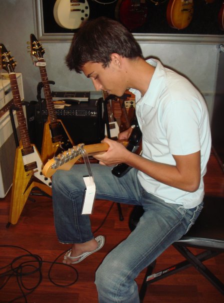 Roy, member of JamPlay.com